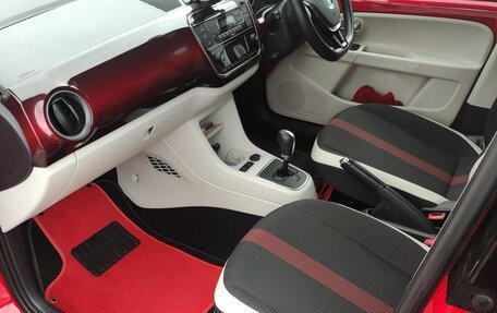 Volkswagen up! I рестайлинг, 2018 год, 1 150 000 рублей, 5 фотография