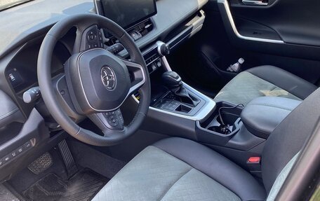 Toyota RAV4, 2024 год, 4 150 000 рублей, 5 фотография