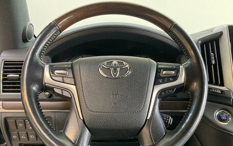 Toyota Land Cruiser 200, 2019 год, 8 200 000 рублей, 10 фотография