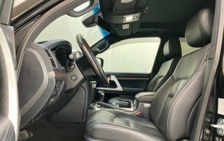Toyota Land Cruiser 200, 2019 год, 8 200 000 рублей, 13 фотография