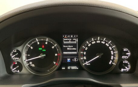 Toyota Land Cruiser 200, 2019 год, 8 200 000 рублей, 22 фотография