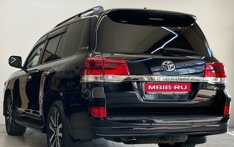 Toyota Land Cruiser 200, 2019 год, 8 200 000 рублей, 7 фотография