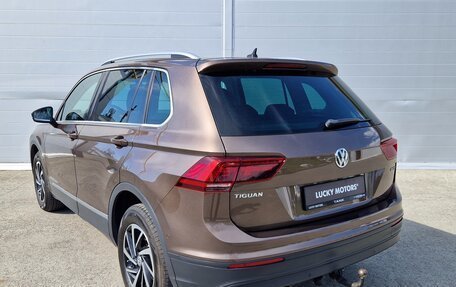 Volkswagen Tiguan II, 2018 год, 2 497 000 рублей, 6 фотография