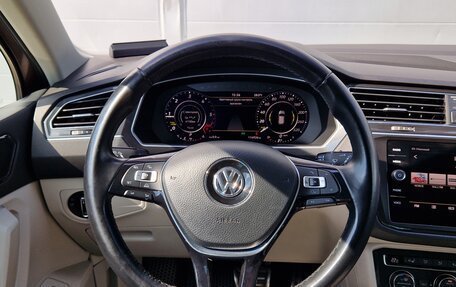 Volkswagen Tiguan II, 2018 год, 2 497 000 рублей, 8 фотография
