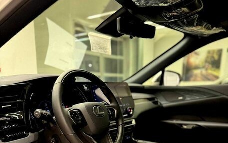 Lexus RX IV рестайлинг, 2024 год, 13 620 000 рублей, 9 фотография