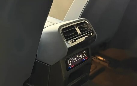 BMW 5 серия, 2025 год, 7 920 000 рублей, 18 фотография