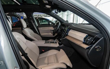 Volvo XC90 II рестайлинг, 2025 год, 12 300 000 рублей, 10 фотография