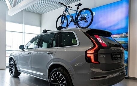 Volvo XC90 II рестайлинг, 2025 год, 12 300 000 рублей, 6 фотография