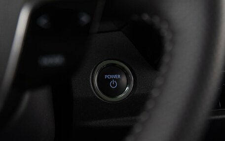 Toyota Camry, 2024 год, 6 200 000 рублей, 22 фотография