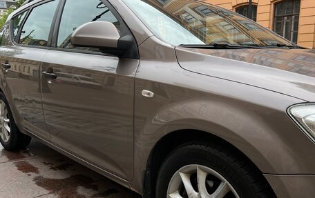 KIA cee'd I рестайлинг, 2009 год, 375 000 рублей, 11 фотография