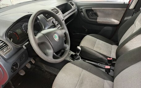 Skoda Fabia II, 2008 год, 550 000 рублей, 11 фотография