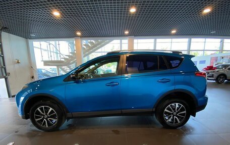 Toyota RAV4, 2015 год, 2 340 000 рублей, 6 фотография