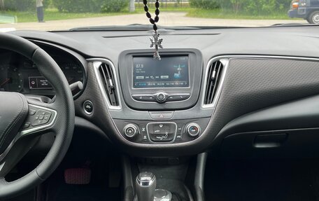 Chevrolet Malibu IX, 2018 год, 1 320 000 рублей, 19 фотография