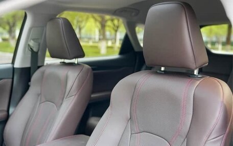 Lexus RX IV рестайлинг, 2021 год, 4 400 000 рублей, 11 фотография
