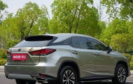 Lexus RX IV рестайлинг, 2021 год, 4 400 000 рублей, 3 фотография