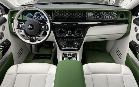 Rolls-Royce Phantom VIII, 2024 год, 99 000 000 рублей, 15 фотография