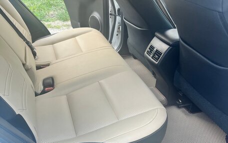 Lexus NX I, 2016 год, 3 000 000 рублей, 26 фотография
