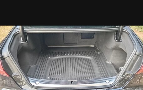 Audi A8, 2015 год, 1 800 000 рублей, 8 фотография