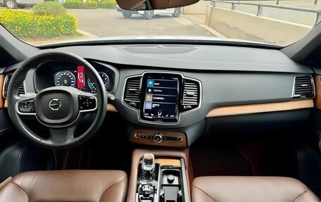 Volvo XC90 II рестайлинг, 2021 год, 4 700 000 рублей, 4 фотография