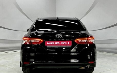 Toyota Camry, 2021 год, 2 800 000 рублей, 6 фотография