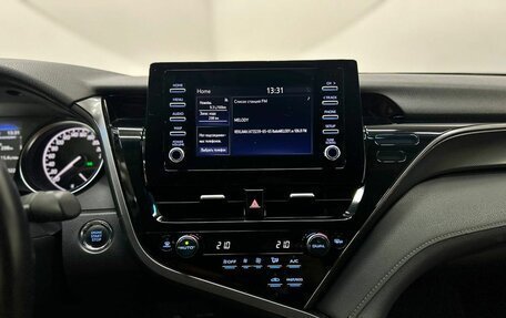 Toyota Camry, 2021 год, 2 800 000 рублей, 26 фотография