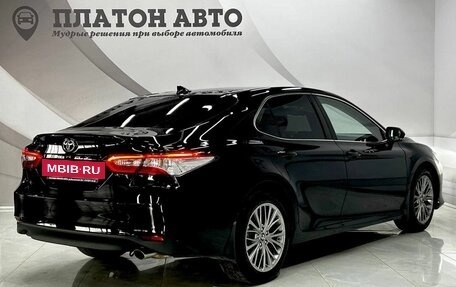 Toyota Camry, 2021 год, 2 800 000 рублей, 2 фотография