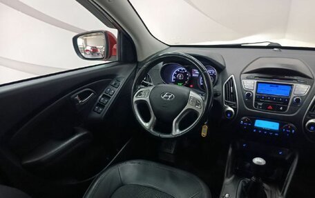 Hyundai ix35 I рестайлинг, 2010 год, 1 090 000 рублей, 15 фотография