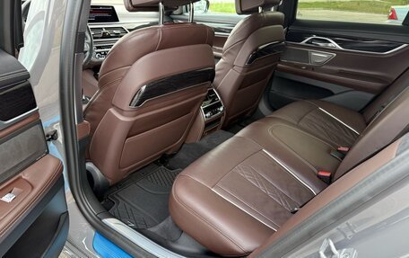 BMW 7 серия, 2020 год, 10 000 000 рублей, 10 фотография
