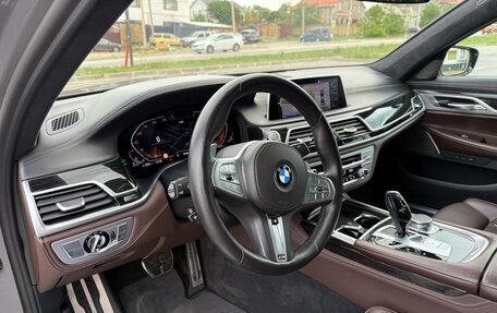 BMW 7 серия, 2020 год, 10 000 000 рублей, 14 фотография