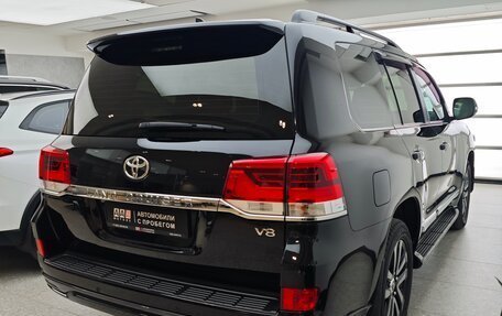 Toyota Land Cruiser 200, 2016 год, 5 450 000 рублей, 4 фотография