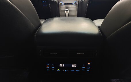 Toyota Land Cruiser 200, 2016 год, 5 450 000 рублей, 27 фотография