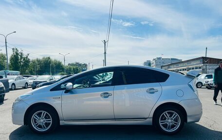 Toyota Prius, 2010 год, 1 229 000 рублей, 9 фотография