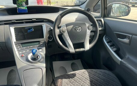 Toyota Prius, 2010 год, 1 229 000 рублей, 16 фотография