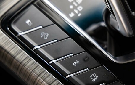 Geely Atlas, 2022 год, 1 998 000 рублей, 28 фотография