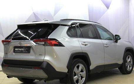 Toyota RAV4, 2020 год, 2 899 900 рублей, 5 фотография