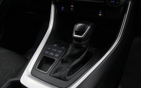 Toyota RAV4, 2020 год, 2 899 900 рублей, 22 фотография