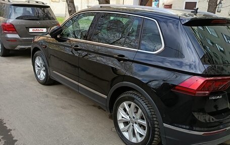 Volkswagen Tiguan II, 2017 год, 2 500 000 рублей, 4 фотография