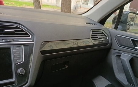 Volkswagen Tiguan II, 2017 год, 2 500 000 рублей, 17 фотография
