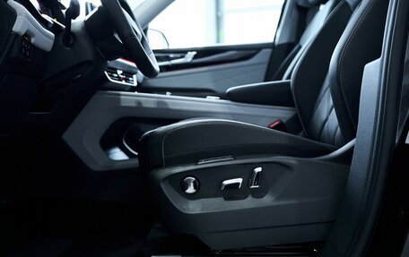 Volkswagen Teramont I, 2024 год, 7 499 900 рублей, 18 фотография