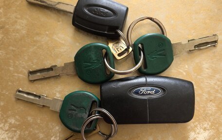Ford Focus II рестайлинг, 2007 год, 510 000 рублей, 32 фотография