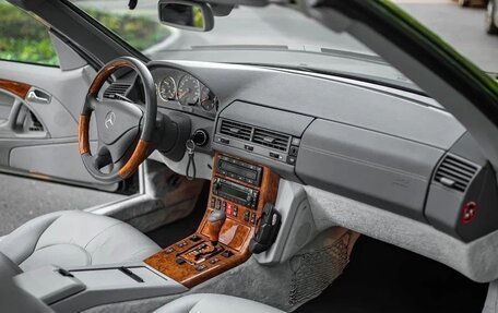 Mercedes-Benz SL-Класс, 1998 год, 25 000 000 рублей, 6 фотография
