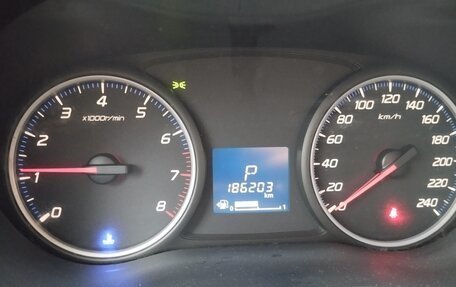 Mitsubishi Outlander III рестайлинг 3, 2012 год, 1 300 000 рублей, 7 фотография
