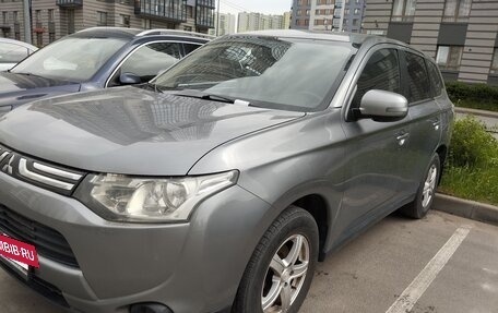 Mitsubishi Outlander III рестайлинг 3, 2012 год, 1 300 000 рублей, 4 фотография