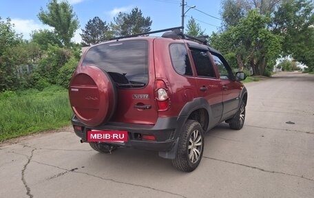 Chevrolet Niva I рестайлинг, 2009 год, 535 000 рублей, 5 фотография