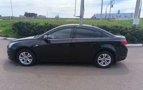 Chevrolet Cruze II, 2013 год, 910 000 рублей, 4 фотография