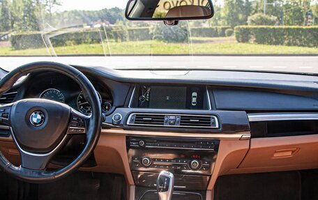 BMW 7 серия, 2013 год, 2 000 000 рублей, 17 фотография