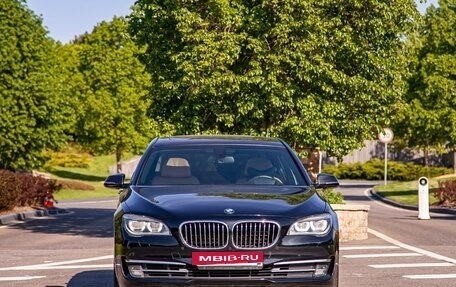 BMW 7 серия, 2013 год, 2 000 000 рублей, 9 фотография