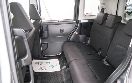 Toyota Roomy I, 2017 год, 1 049 000 рублей, 20 фотография