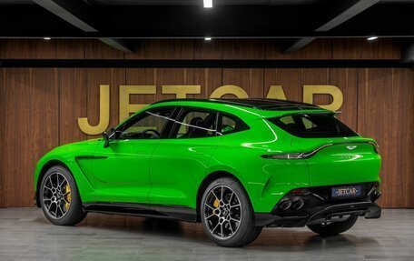 Aston Martin DBX I, 2024 год, 33 000 000 рублей, 9 фотография
