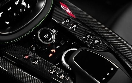 Aston Martin DBX I, 2024 год, 33 000 000 рублей, 20 фотография